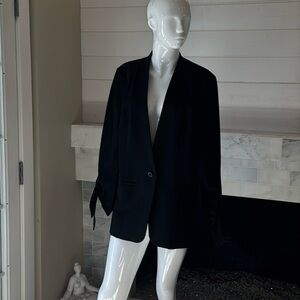 Halogen Black Tie Sleeves Oversized Blazer Size Medium NWT